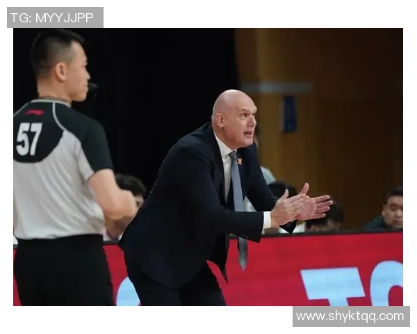 深圳篮球队与上海篮球队赛后复盘团队协作的成功与不足分析